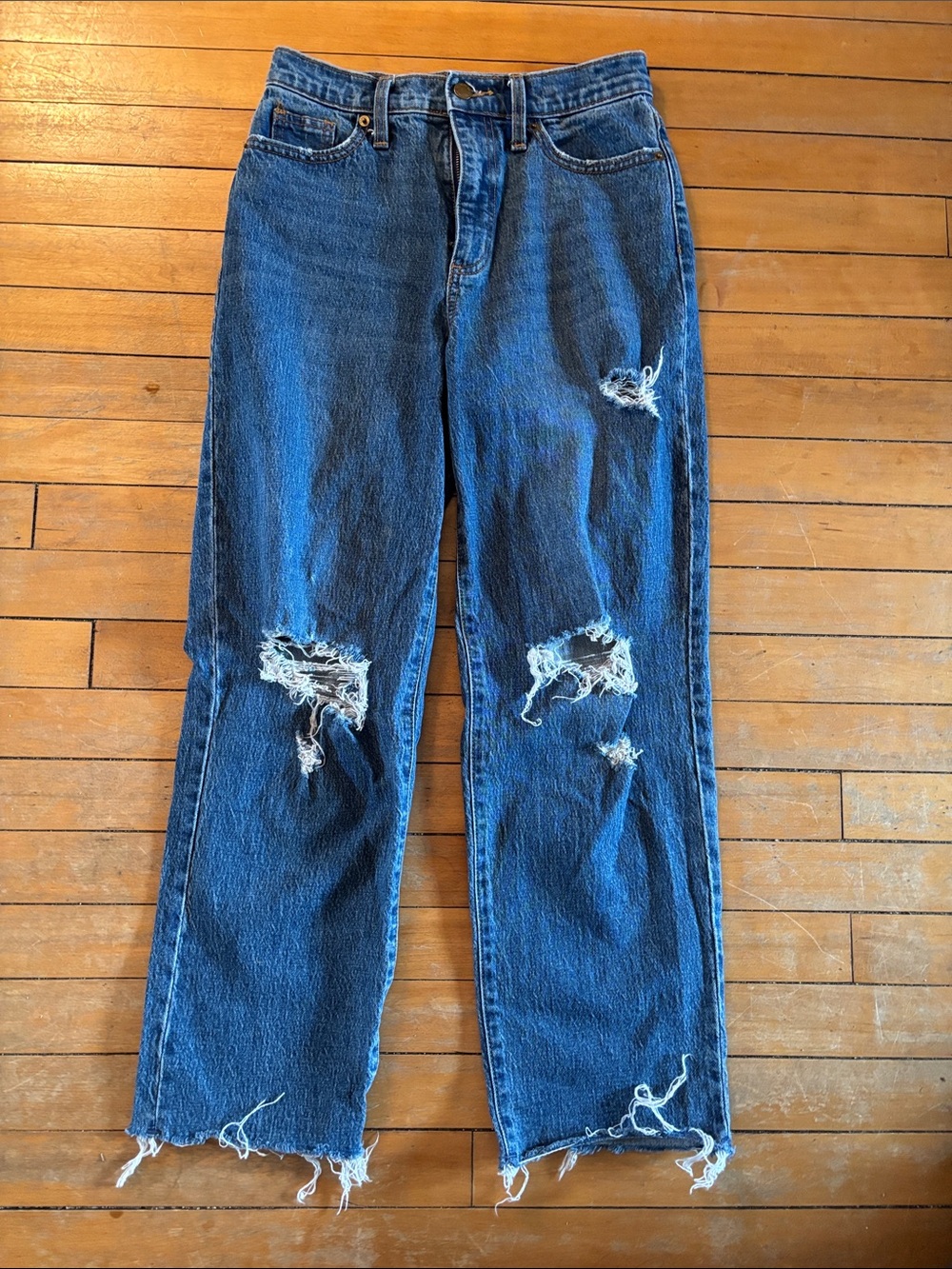 EUC Universal Thread Dark Blue Distressed Vintage Straight-Leg Relaxed Jeans